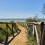 Flat With Wonderful Sea View-beahost 比比翁